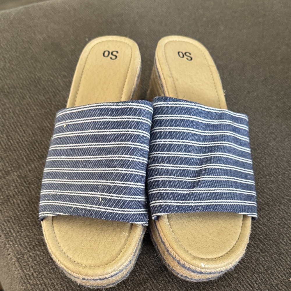 SO Navy and White Striped Slide Sandals